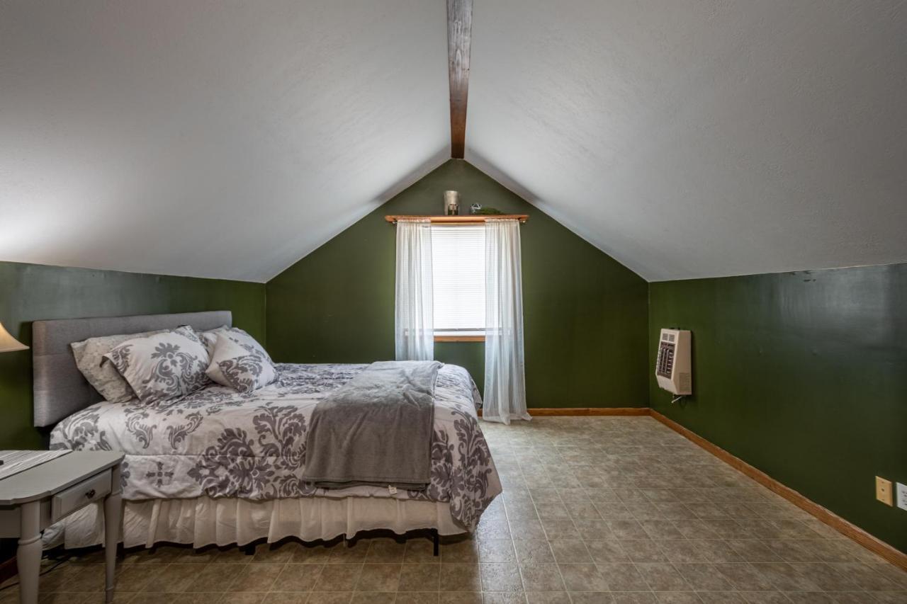 Weaver Ridge Manor Villa Millersburg Buitenkant foto