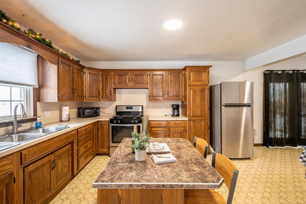 Weaver Ridge Manor Villa Millersburg Buitenkant foto